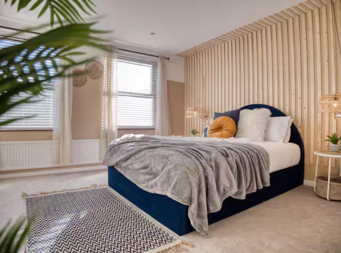 Вилла The Zen Den With Hot Tub And Garden Лондон Экстерьер фото